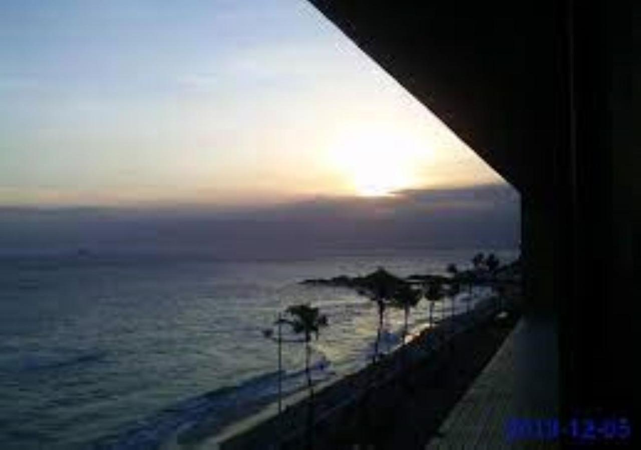 Maravilhoso Apartamento 2 Quartos Com Ofuro Porto Da Barra Salvador Summer Barra Flat Exterior photo